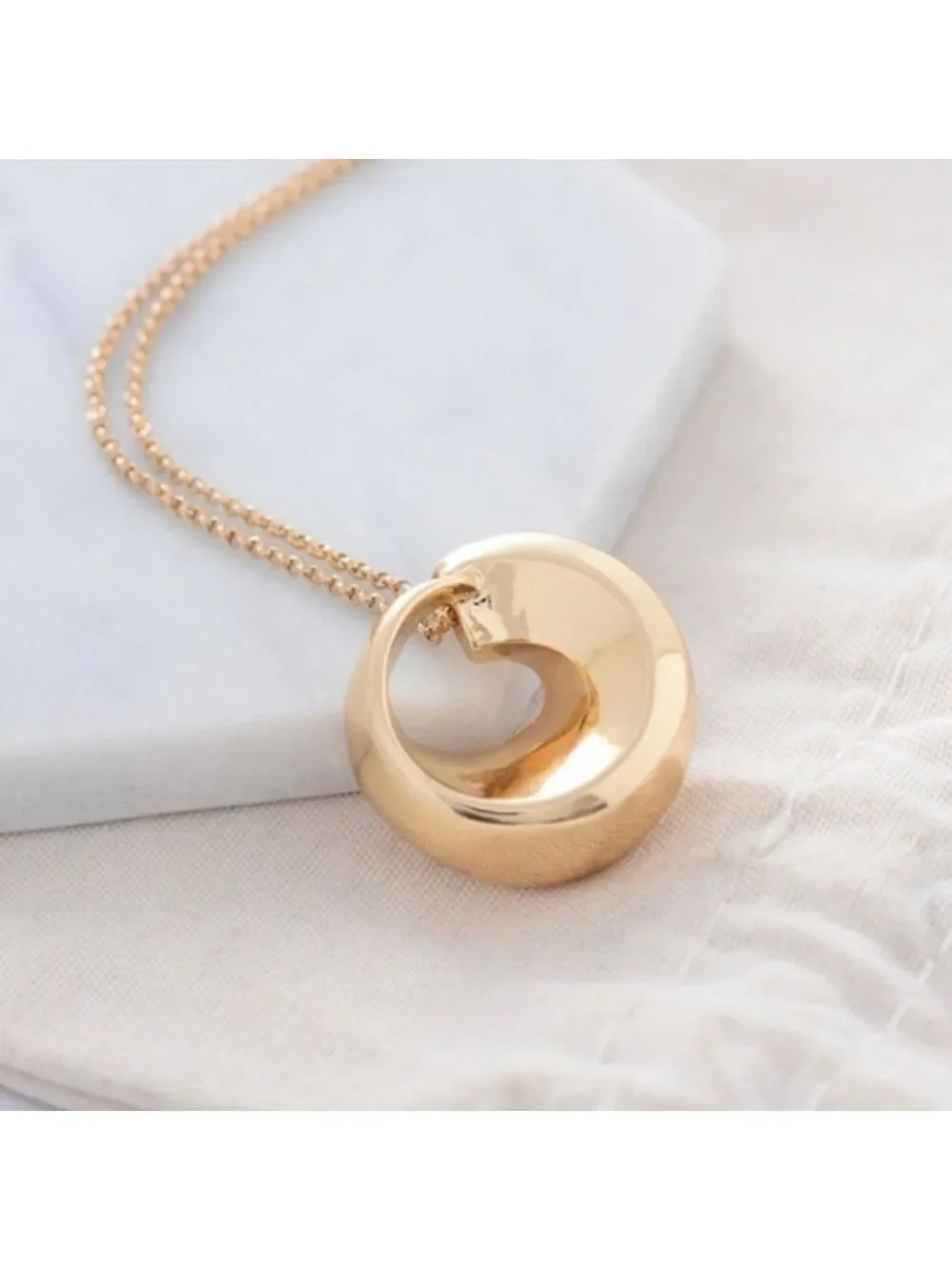 Heart necklace choker unique cutout design gold  chain adjusts boho minimalist